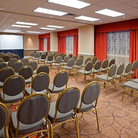 Holiday Inn Secaucus Meadowlands Екстериор снимка