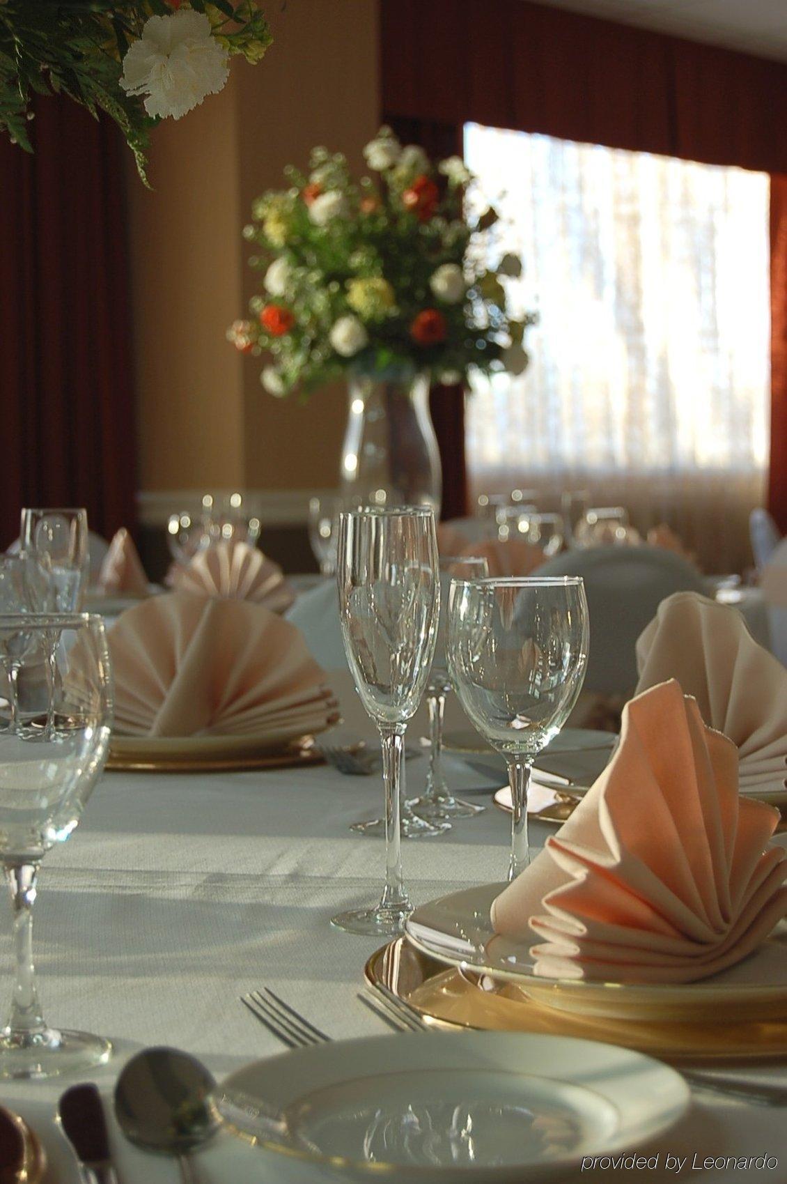 Holiday Inn Secaucus Meadowlands Екстериор снимка