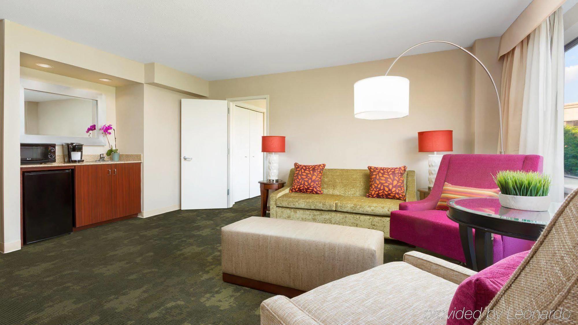Holiday Inn Secaucus Meadowlands Екстериор снимка