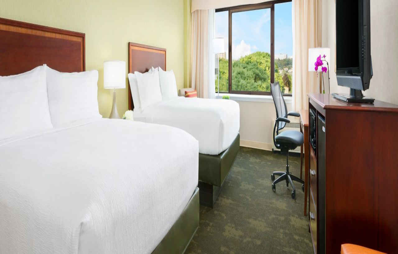 Holiday Inn Secaucus Meadowlands Екстериор снимка
