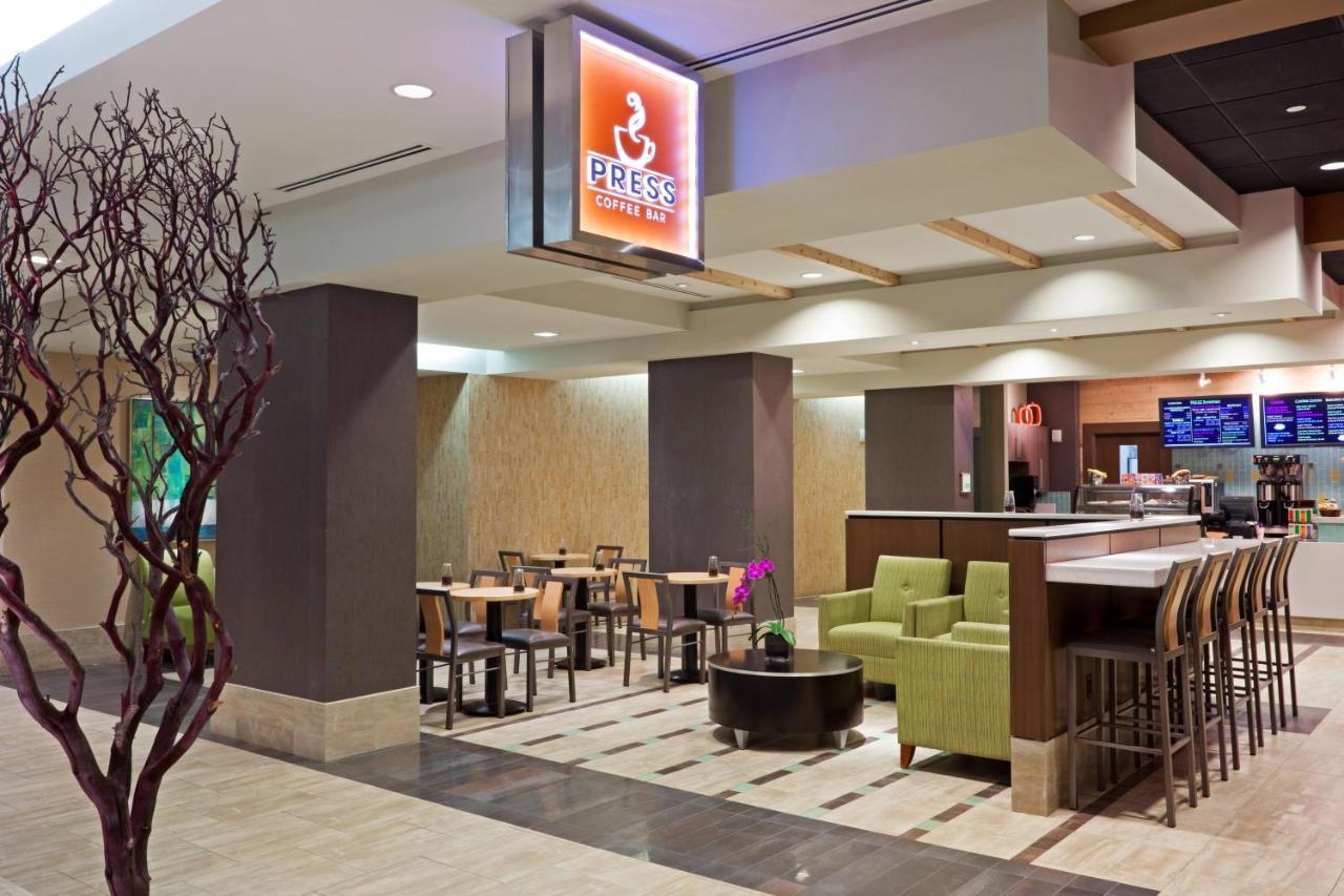 Holiday Inn Secaucus Meadowlands Екстериор снимка