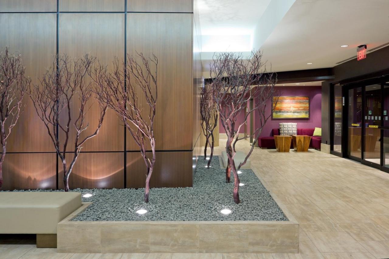 Holiday Inn Secaucus Meadowlands Екстериор снимка