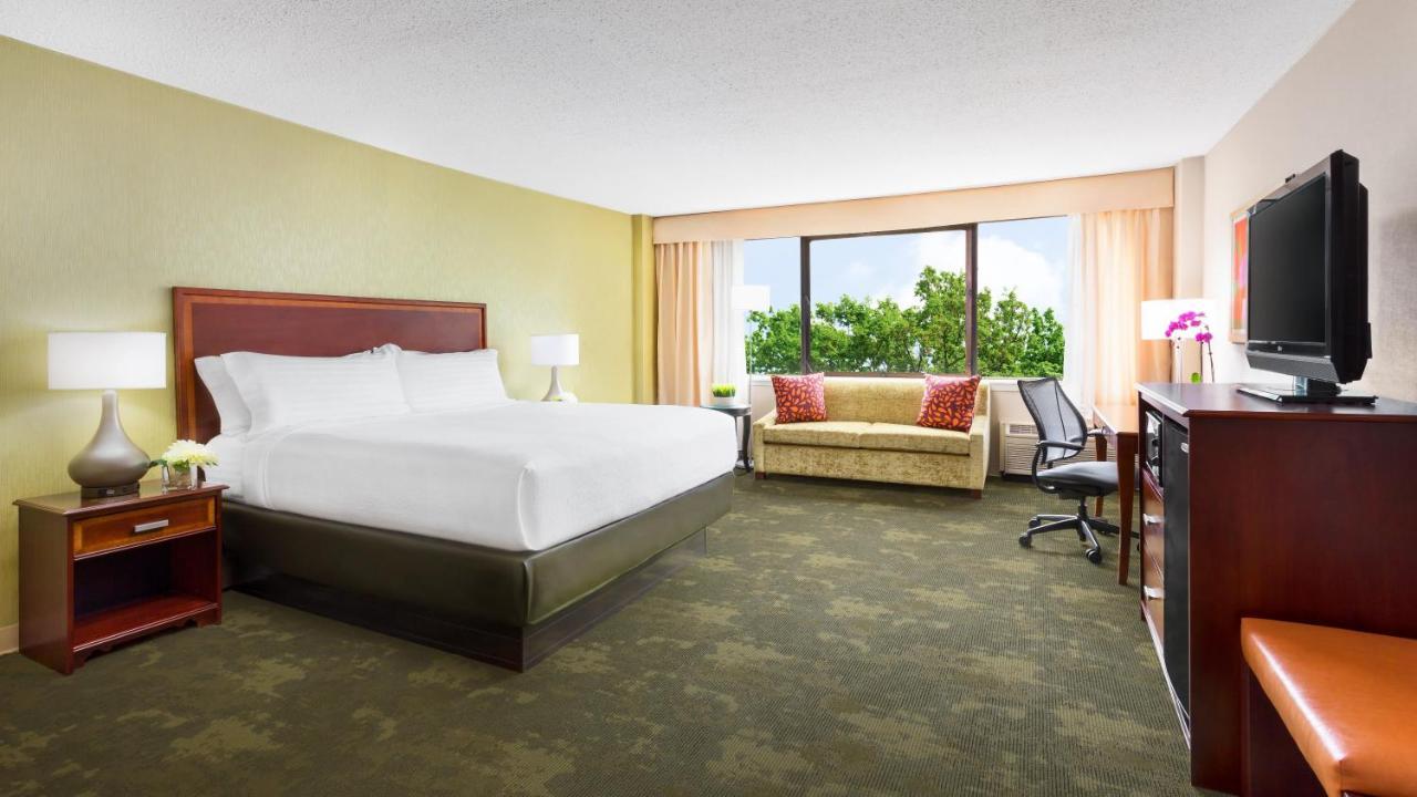 Holiday Inn Secaucus Meadowlands Стая снимка
